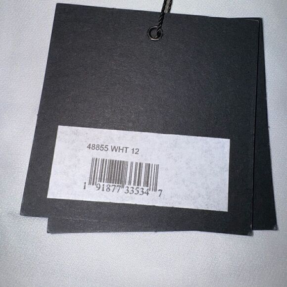 Mac Duggal NWT 48855 CLASSIC A-LINE V-NECK BALLGOWN in White Size 12 - Picture 9 of 10